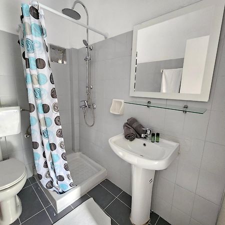 Lora Studios Ypsos Exteriör bild